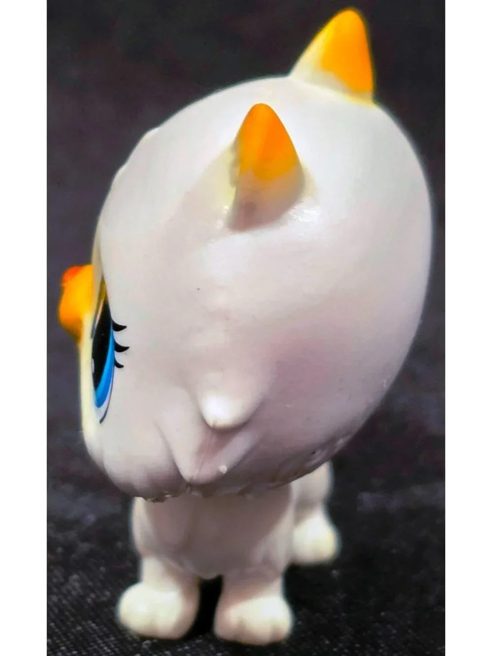 Littlest Pet Shop #1-104 HIMALIA CATTRICK Himalayan Cat white blue eyes series 1